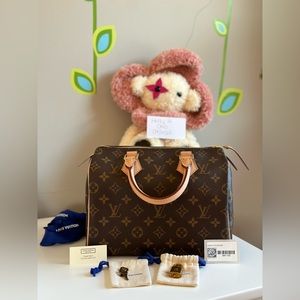 🤍 NWT Louis Vuitton Speedy 25! 🤍
